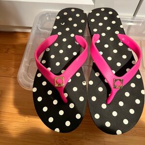 Kate Spade polka dot flip flops hot pink black & white sz M 7 8